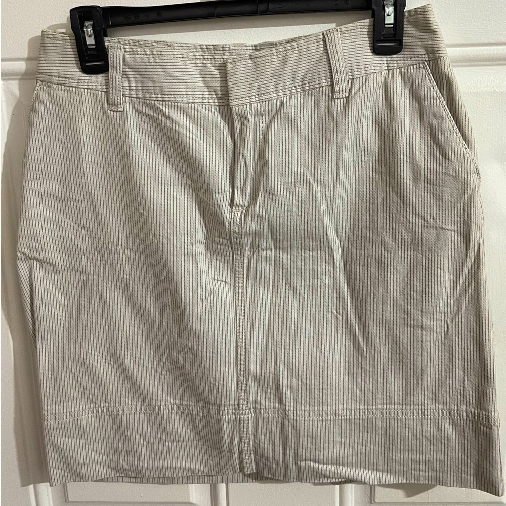 Merona Women skirt size 4